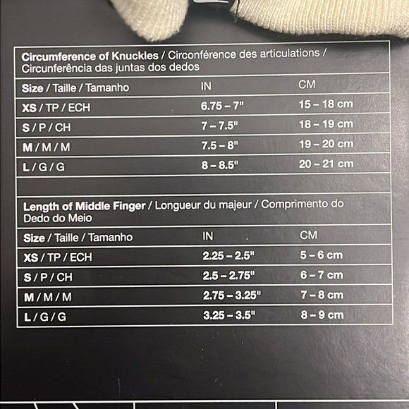 Nike Club Fleece Gloves new cream black Touchscreen Women’s Size Medium - Picture 11 of 11